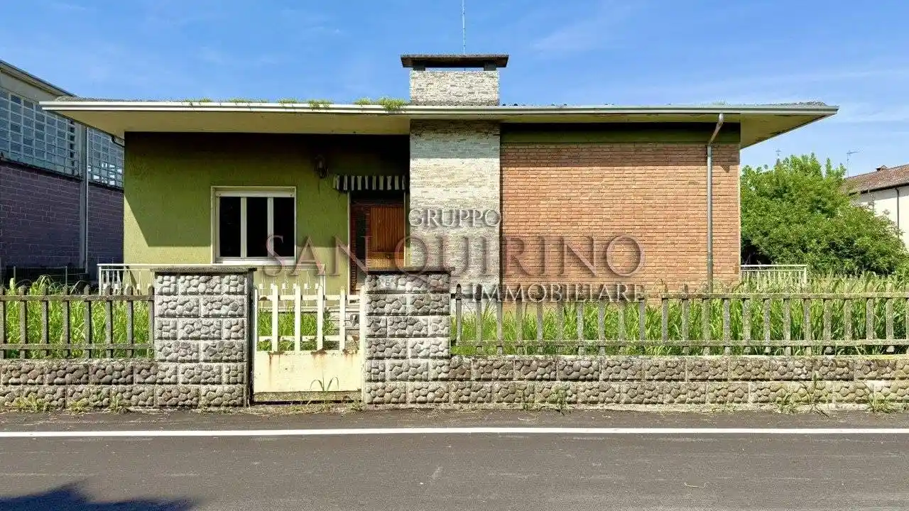 Villa in vendita a Viadana