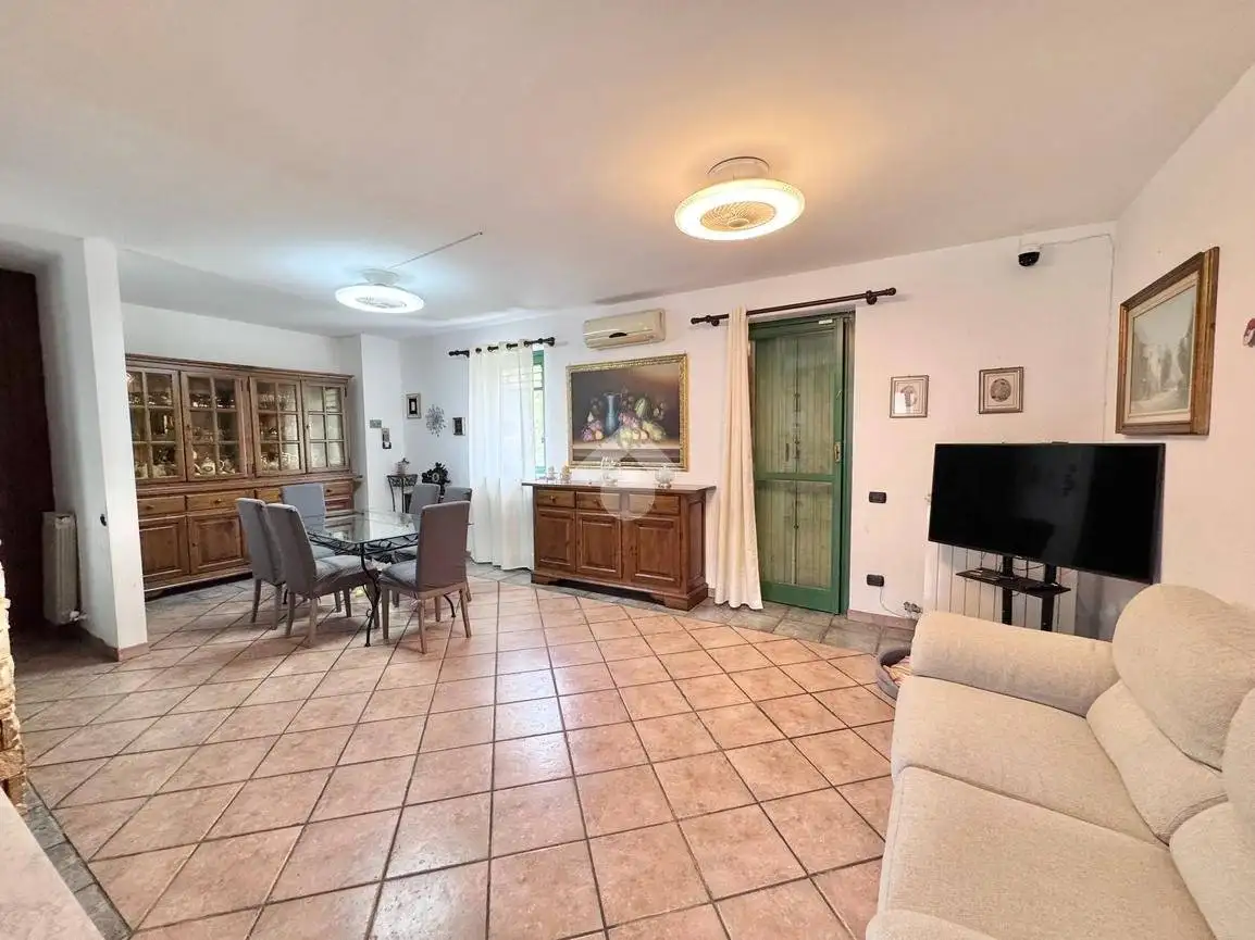 Villa a schiera via E. Berlinguer 11, Casarile - foto 4