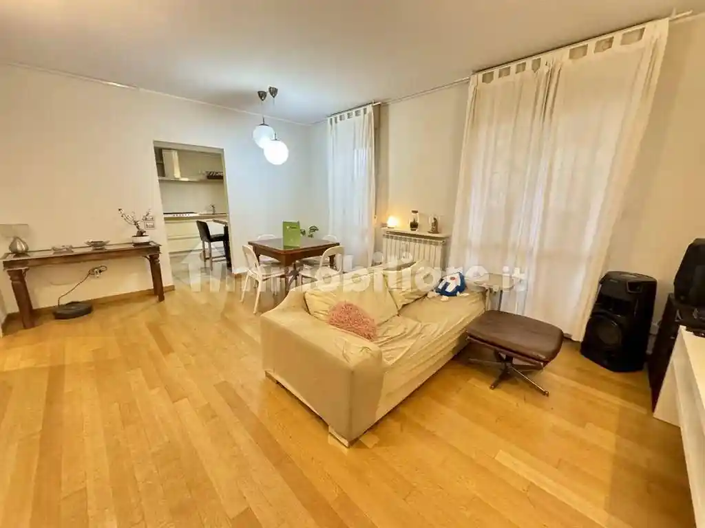 Appartamento in vendita a Vedano al Lambro