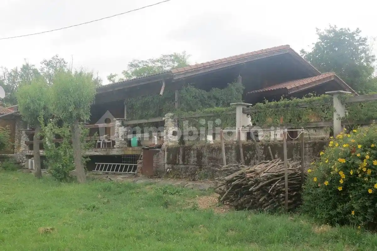 Rustico - Casale in vendita a San Salvatore Monferrato
