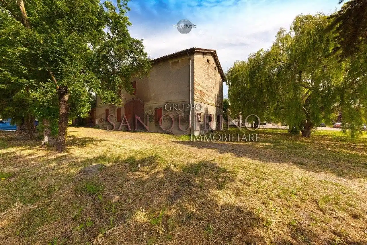 Rustico - Casale in vendita a San Martino in Rio