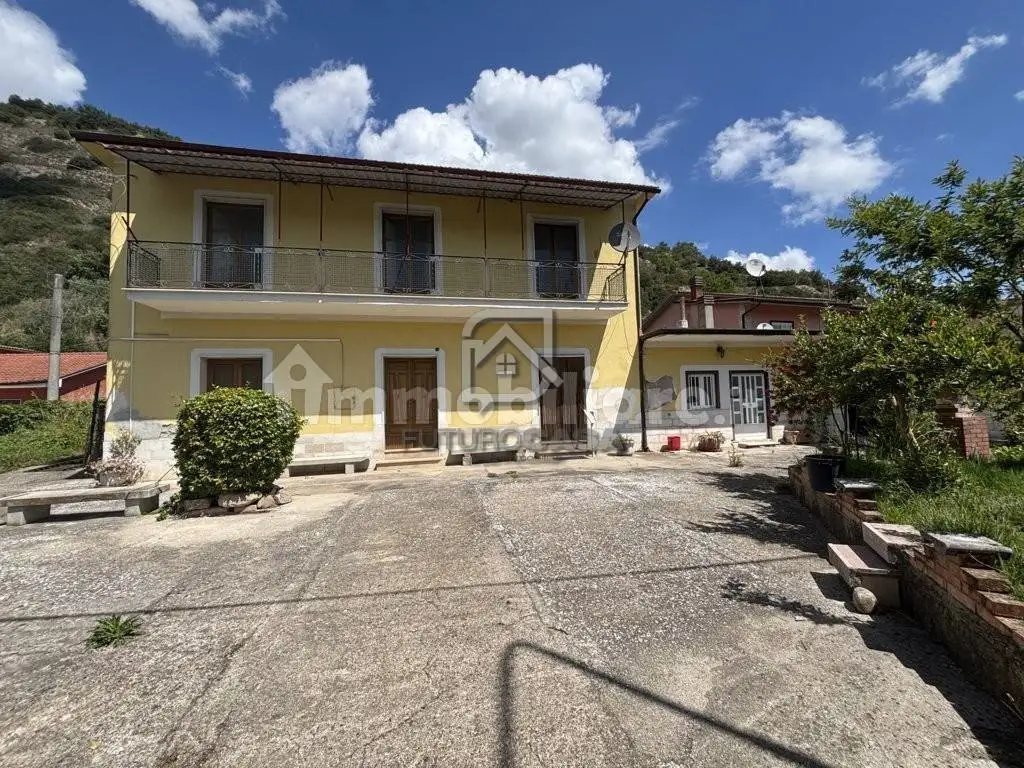 Terratetto unifamiliare Contrada Tignano 9, Apice - foto 3