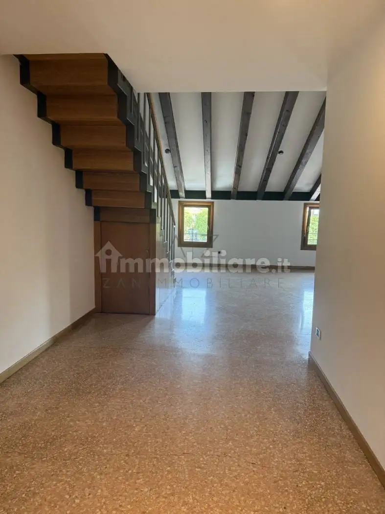 Attico piazza giorgione, Castelfranco Veneto - foto 3