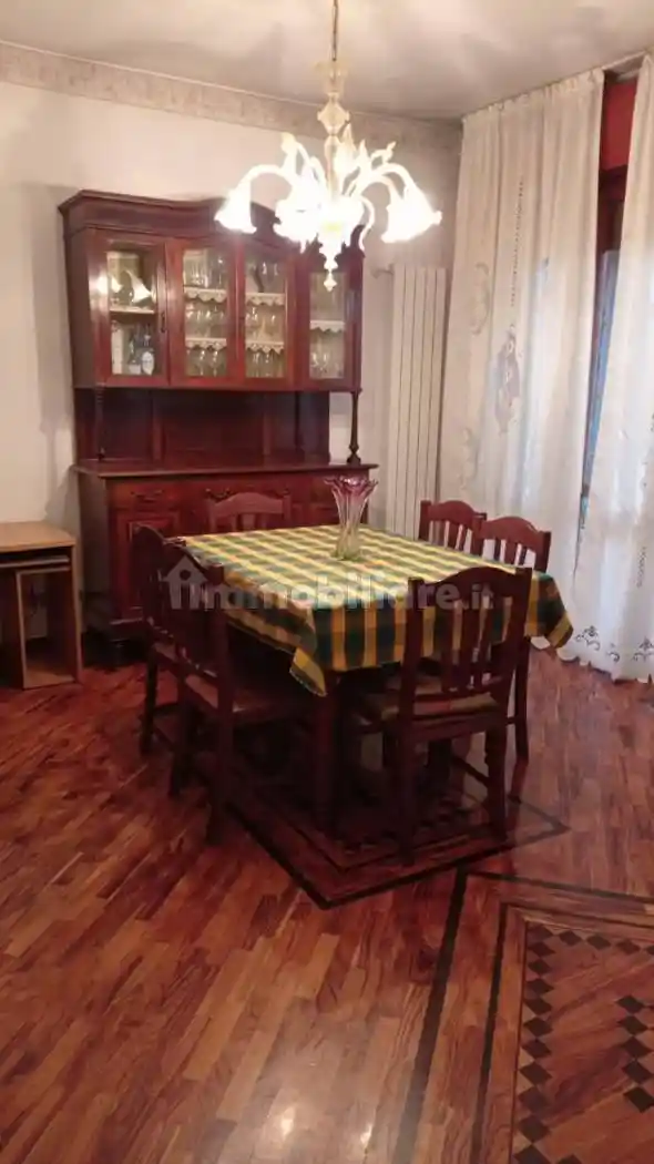 Villa in affitto a Limbiate