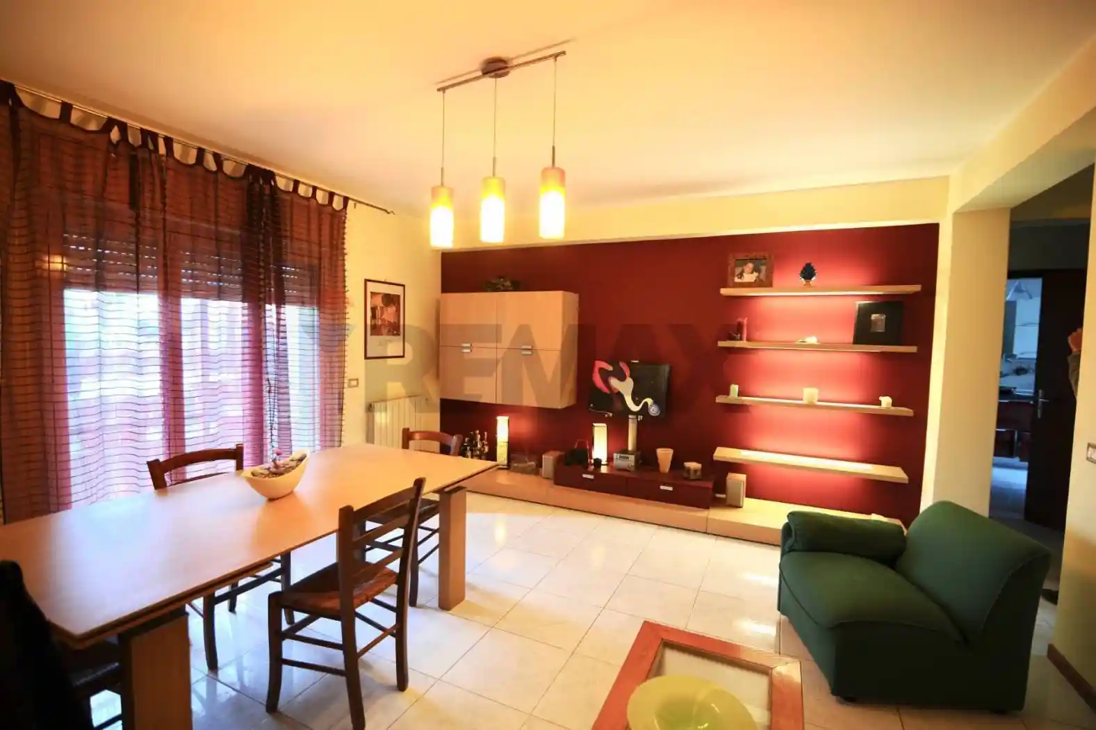 Appartamento in vendita a Aci Catena