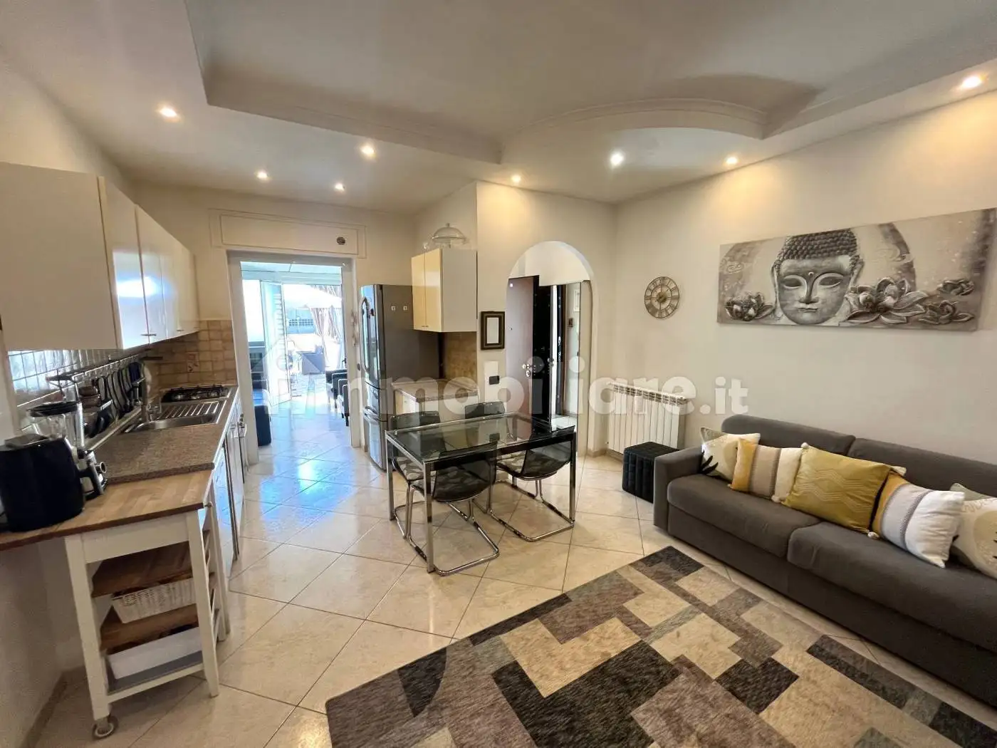 Appartamento in vendita a Roma