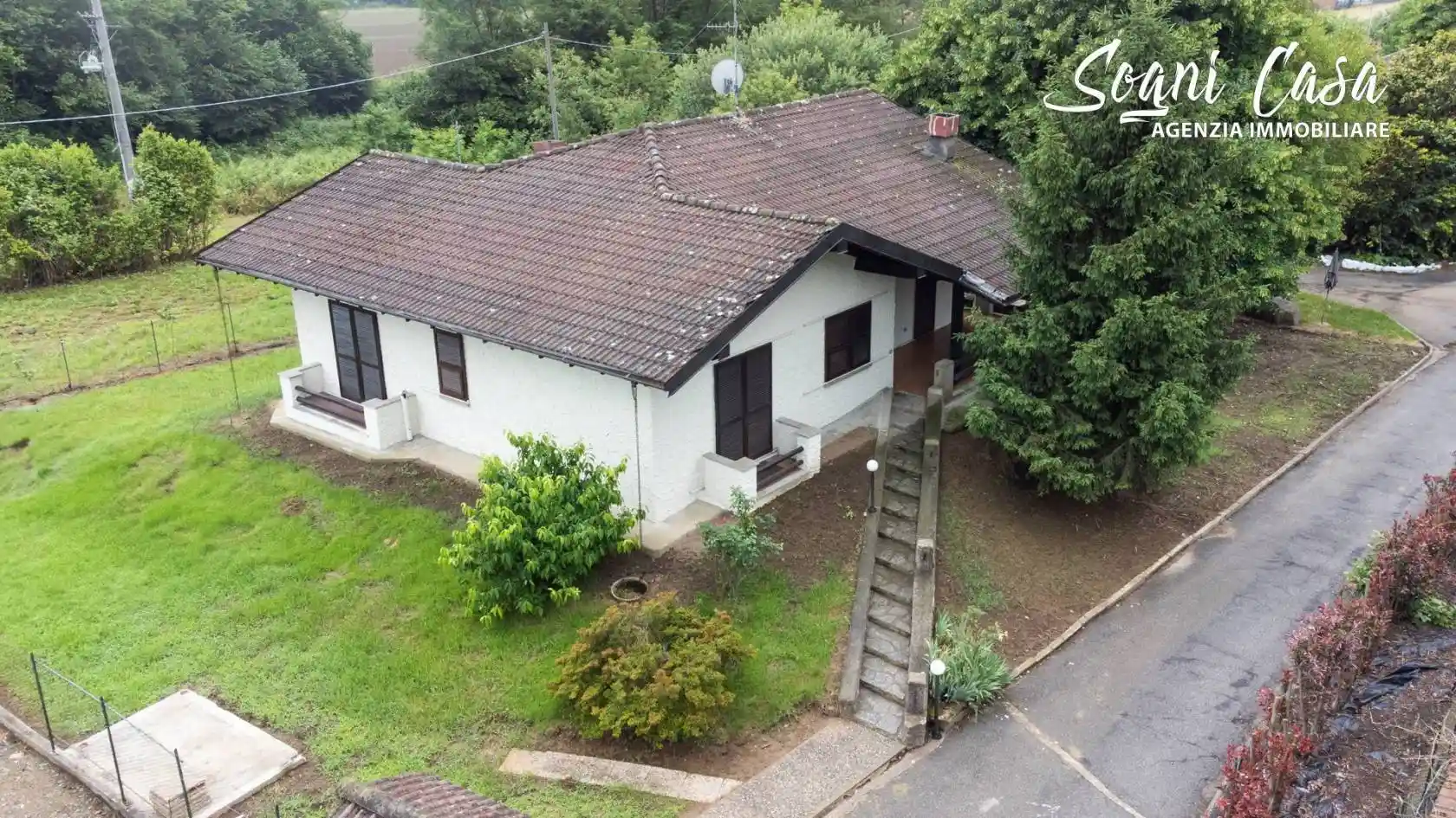 Villa in vendita a Cureggio