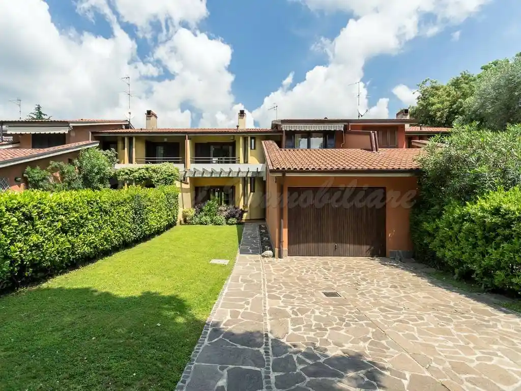 Villetta a schiera in vendita a Gorle