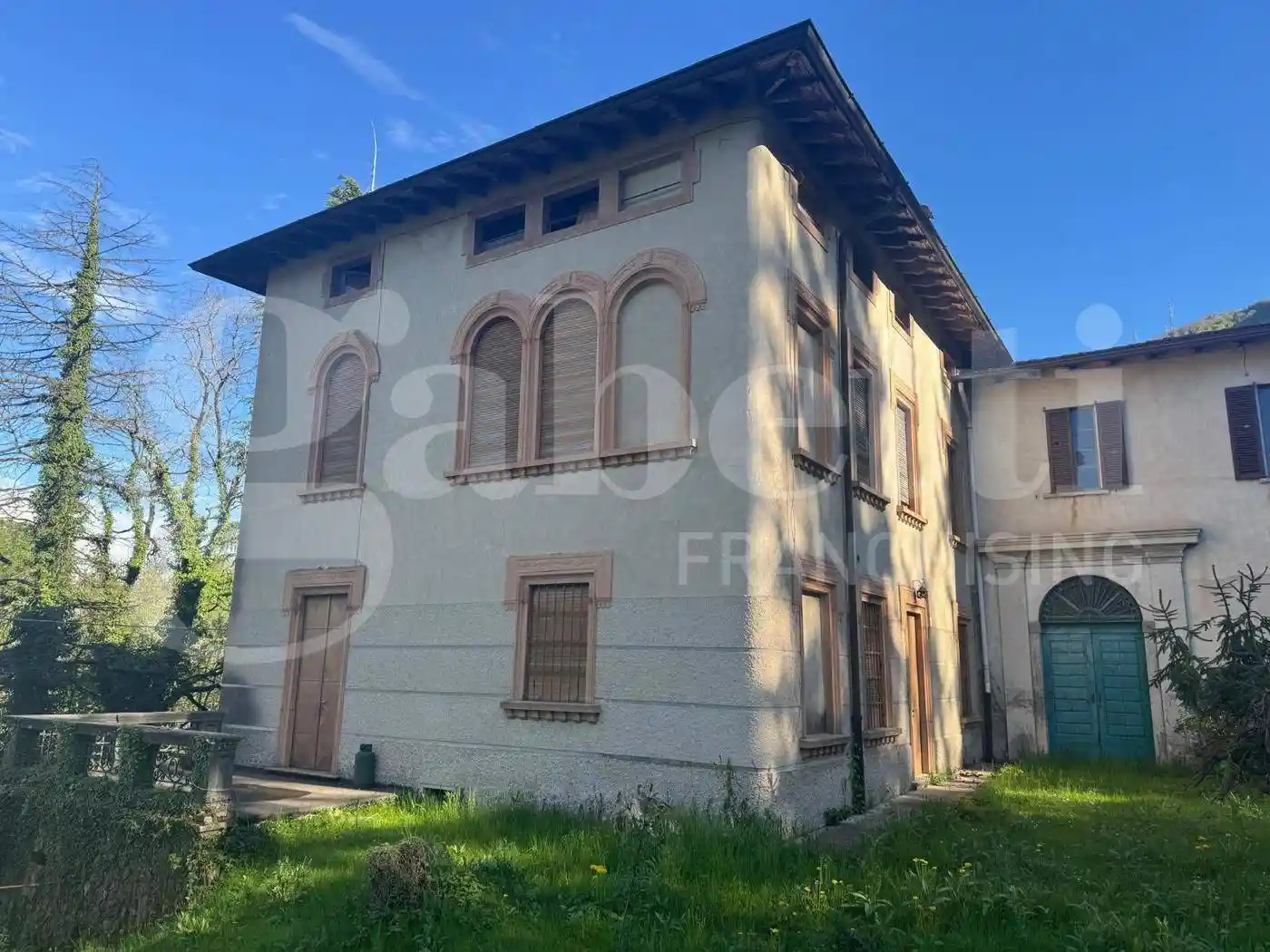 Casa indipendente in vendita a Sant'Omobono Terme