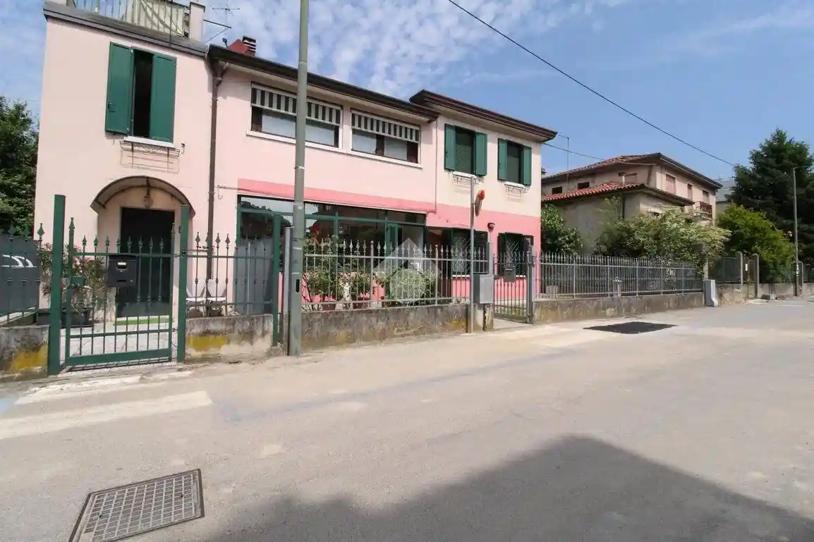 Appartamento in vendita a Venezia