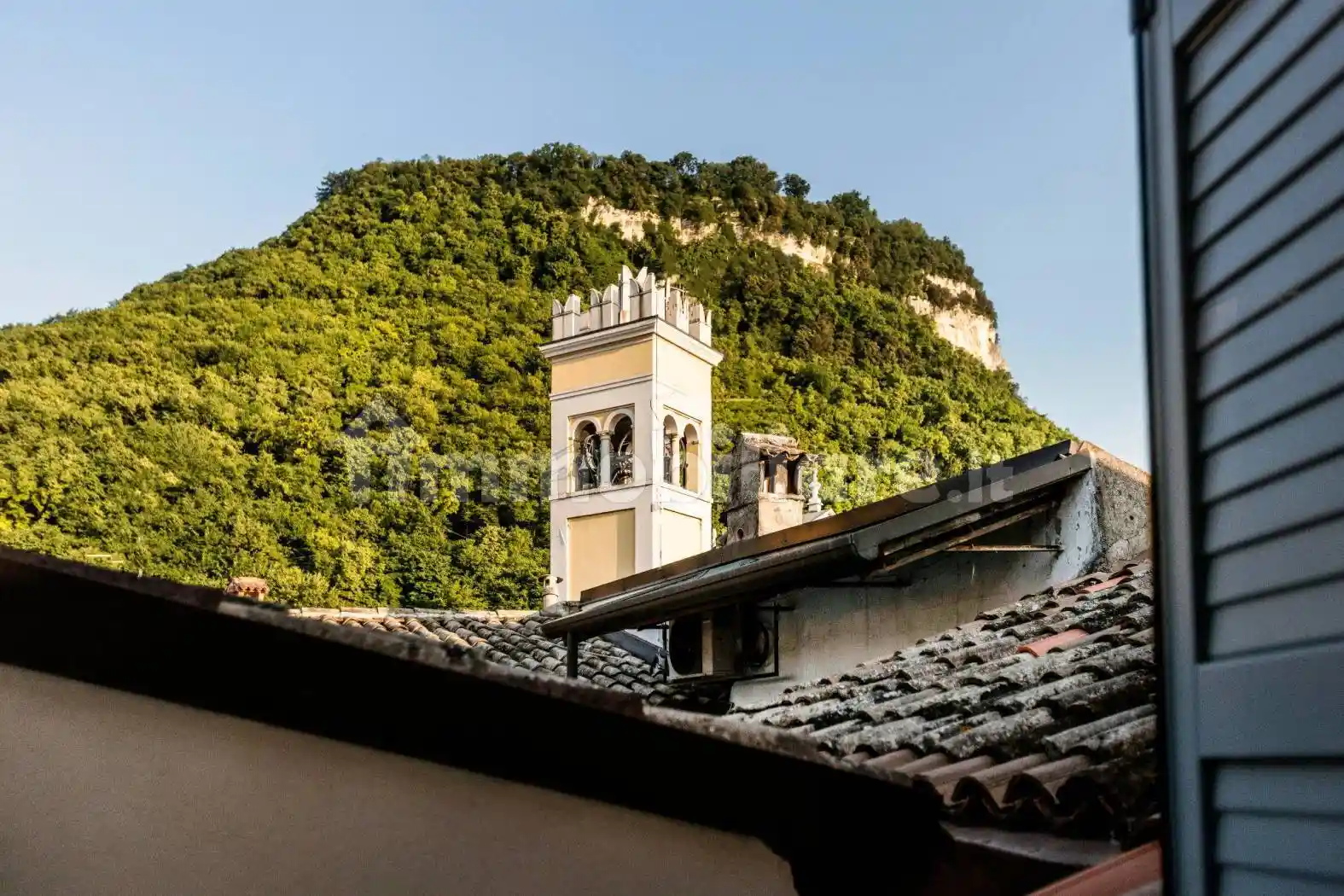 Appartamento in vendita a Garda