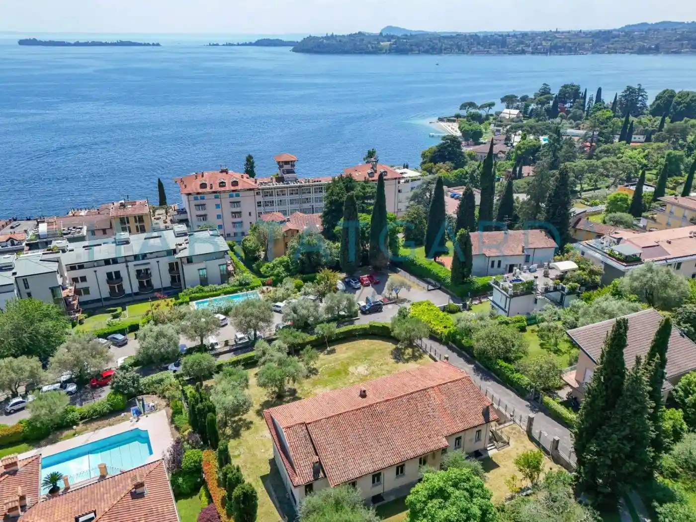 Villa in vendita a Gardone Riviera