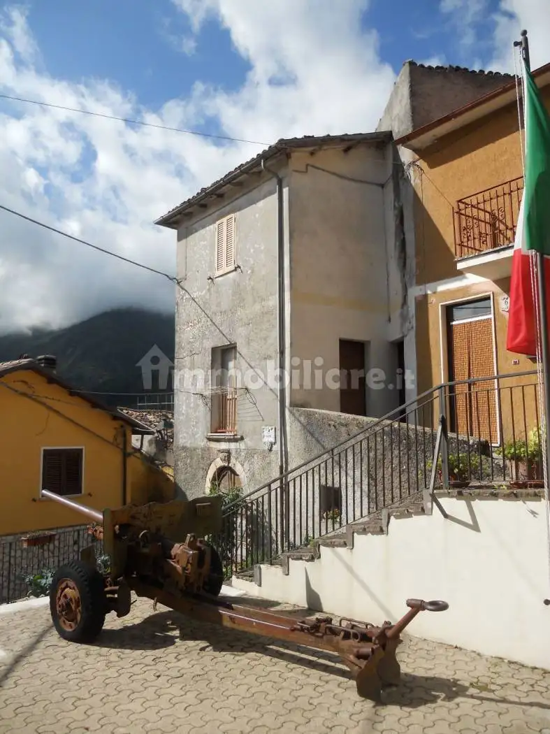 Terratetto unifamiliare via Agricoltori, Centro, Canistro - foto 2