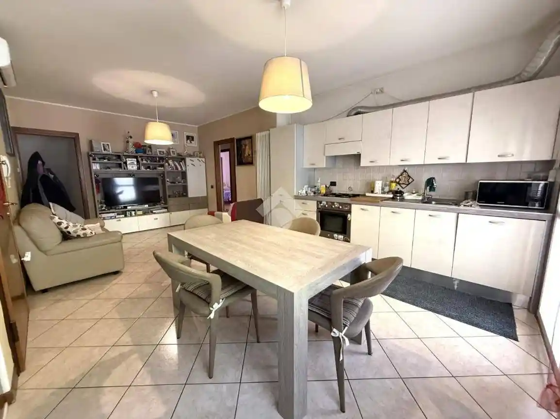 Appartamento in vendita a Santa Giustina in Colle