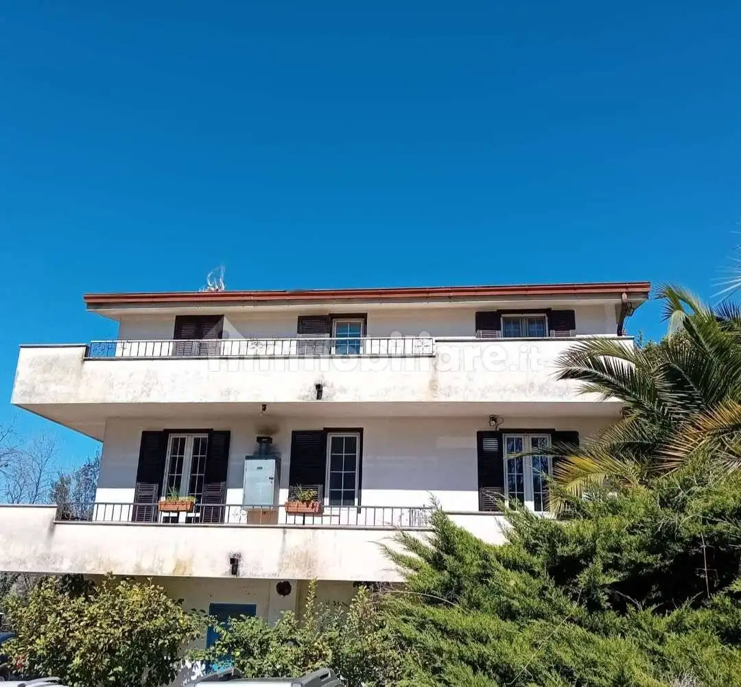 Appartamento in vendita a Rocca d'Arce