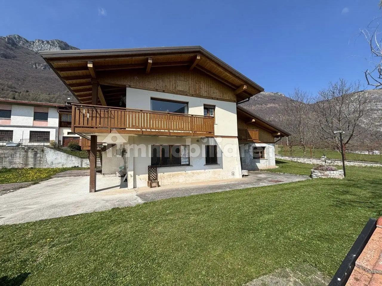 Villa in vendita a Longarone