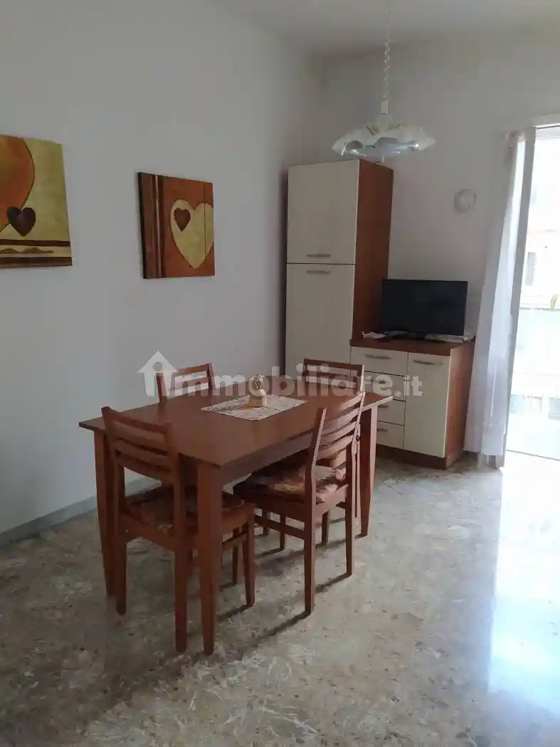 Appartamento in affitto a Taranto