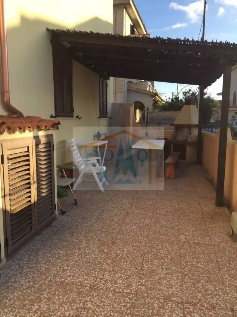 Appartamento in vendita a Orosei