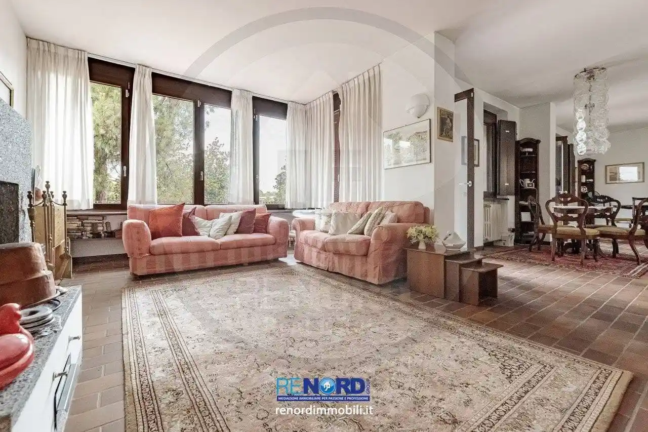 Villa in vendita a Villanterio