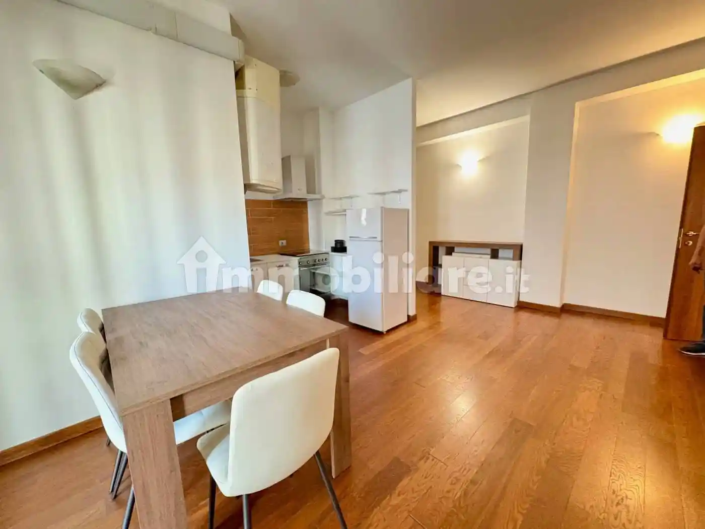 Trilocale viale Cristoforo Colombo 85, San Zeno, Verona - foto 2