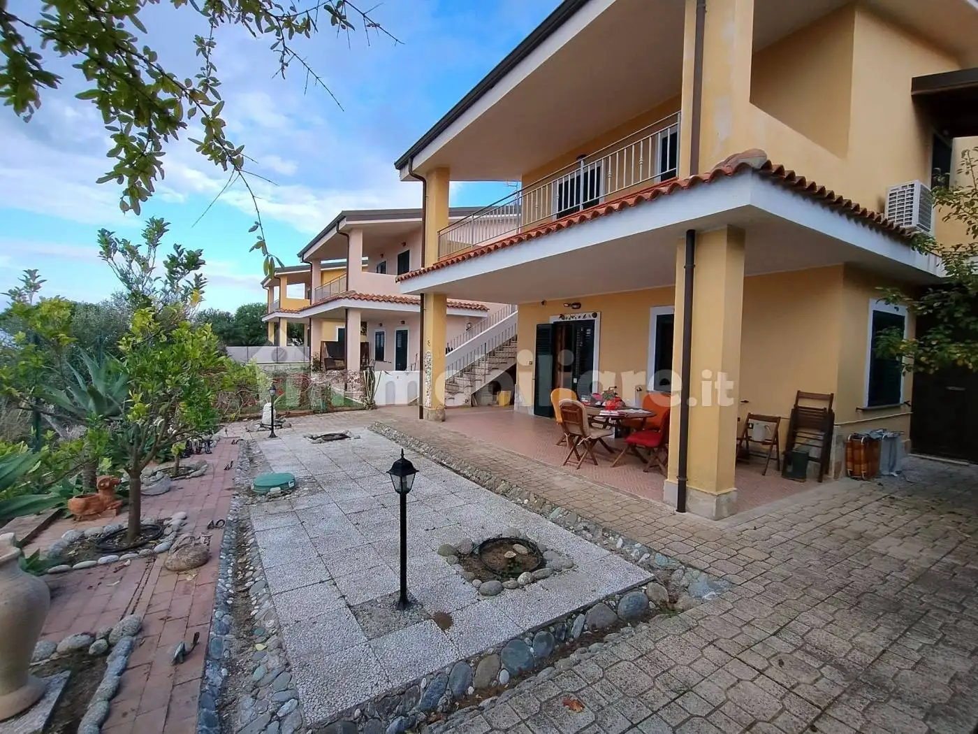 Villa in vendita a Zambrone