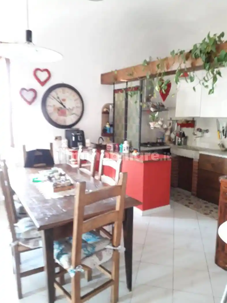 Appartamento in vendita a Cascina