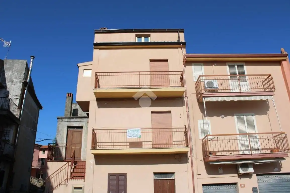 Casa indipendente in vendita a Grisolia