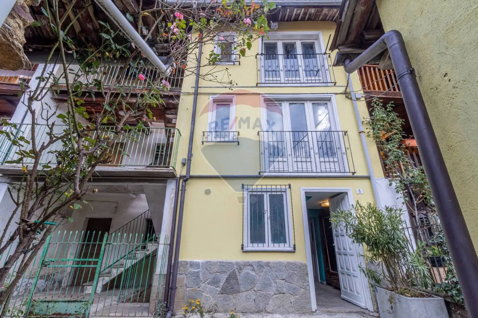 Casa indipendente in vendita a Netro