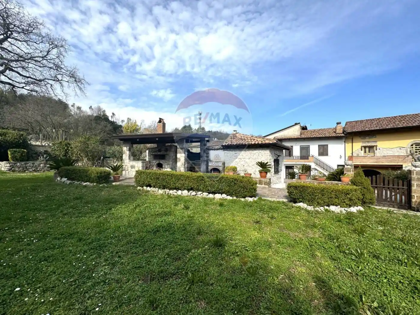 Terratetto plurifamiliare Vico Ferradino 20, Centro, Liberi - foto 2