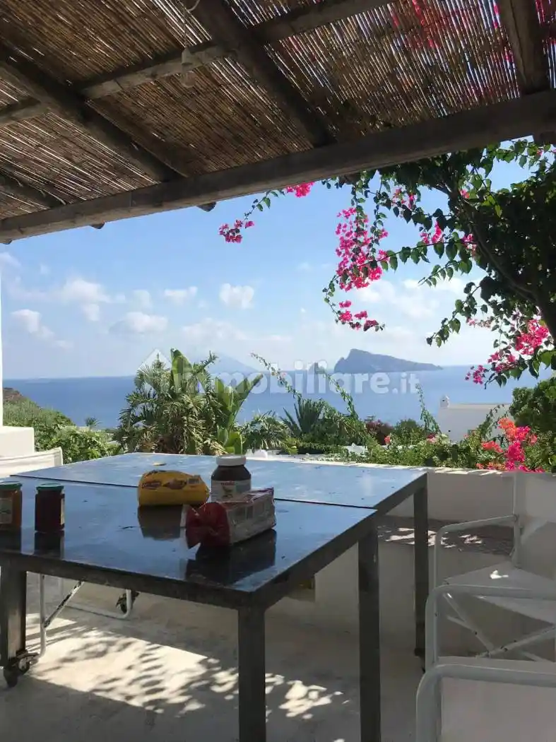 Villa in affitto a Lipari