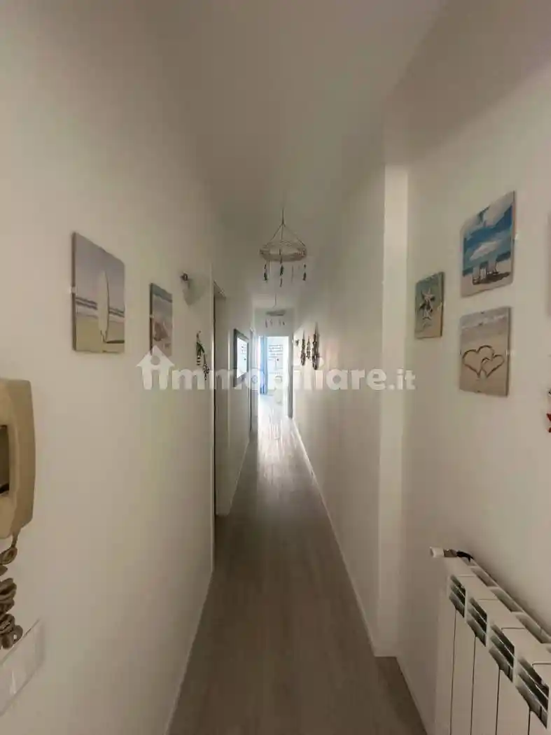 Trilocale via Giuseppe Zanardelli 15, Lungomare, Viareggio - foto 4