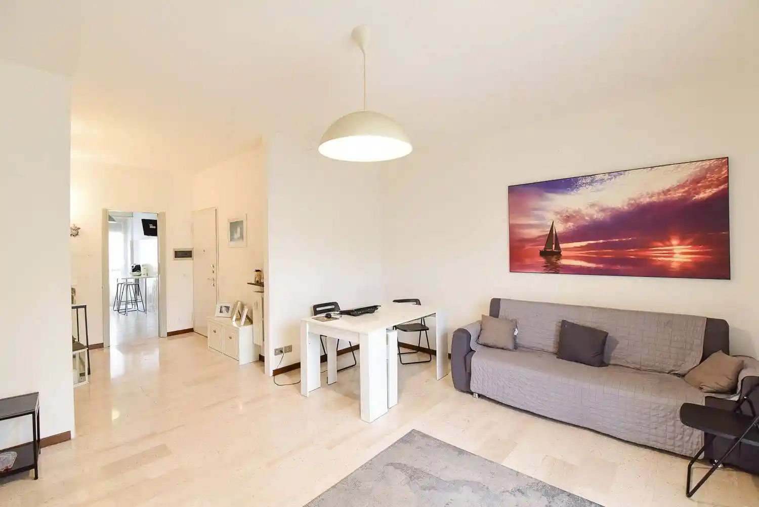 Appartamento in vendita a Capiago Intimiano