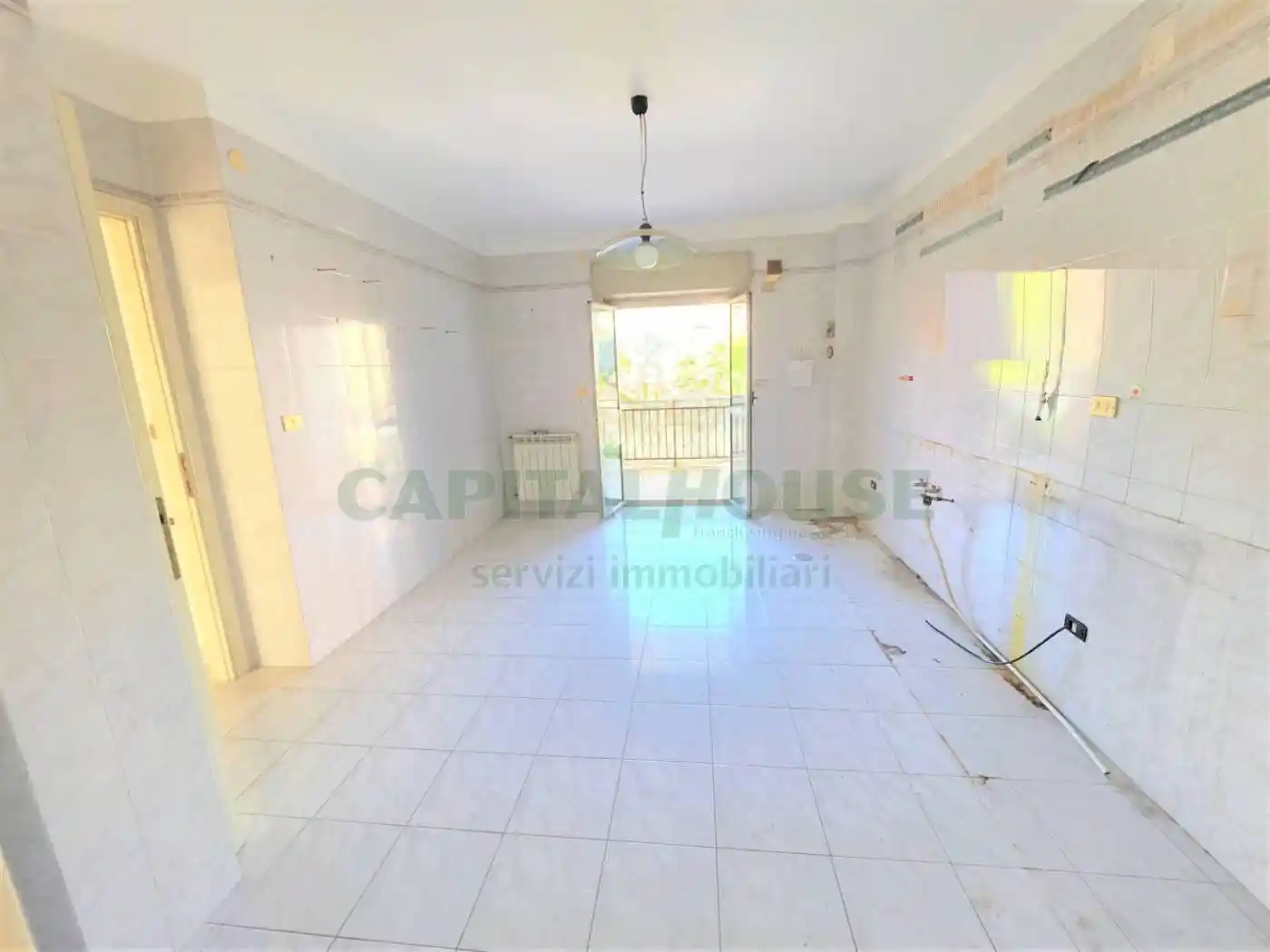 Quadrilocale piazza Giuseppe Ungaretti, Parco degli Aranci, Caserta - foto 5