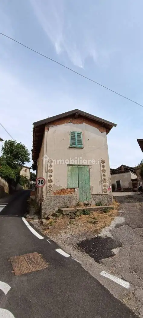 Terratetto unifamiliare 120 m², da ristrutturare, San Rocco, Corvino San Quirico - foto 3
