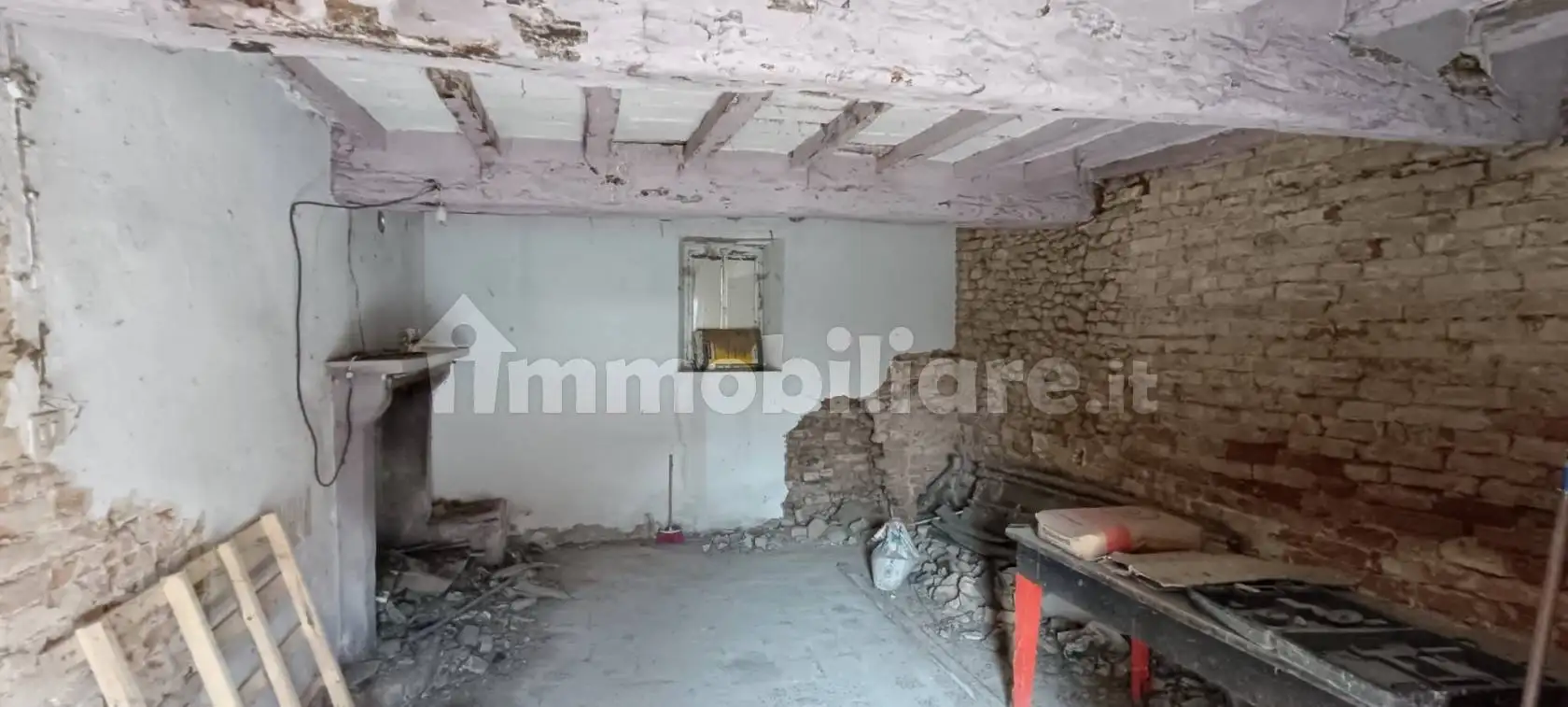 Terratetto unifamiliare 120 m², da ristrutturare, San Rocco, Corvino San Quirico - foto 5