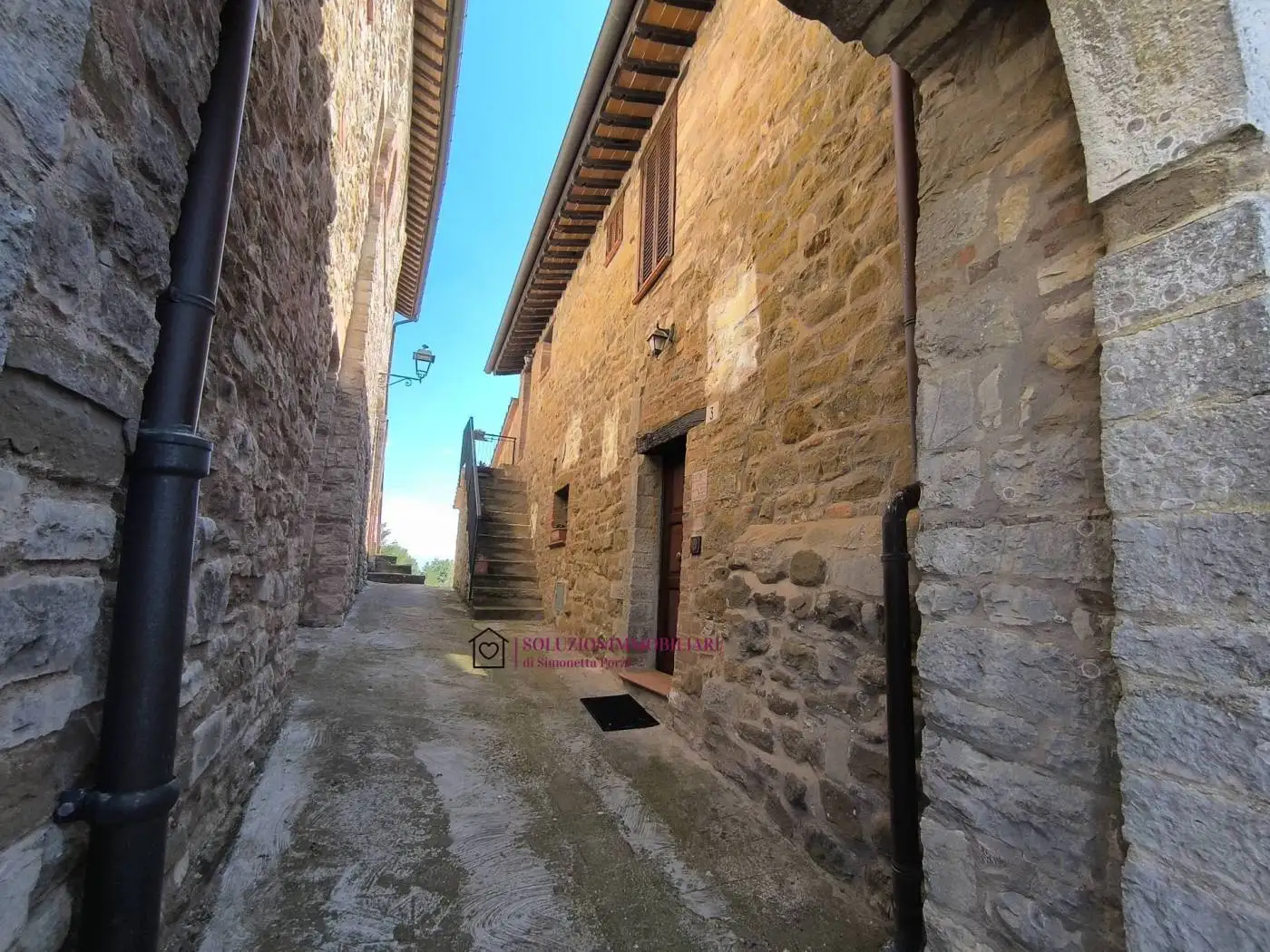 Rustico - Casale in vendita a San Venanzo