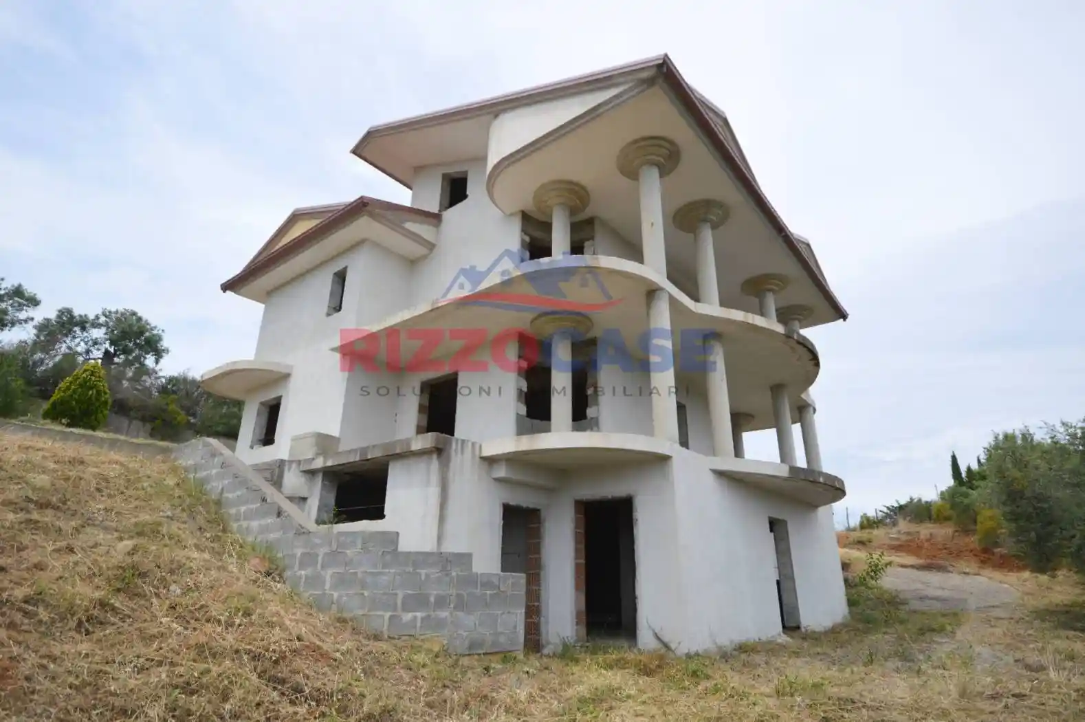 Villa unifamiliare via Duchi d'Aragona snc, Crosia - foto 2