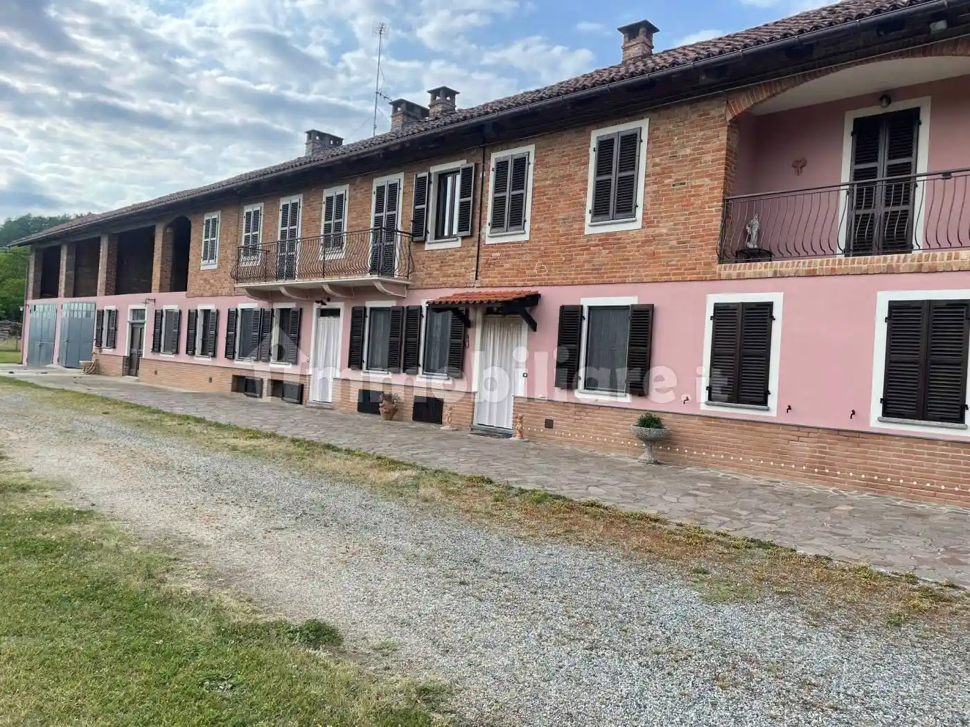 Casale via Don Cesare Martinetti, Castell'Alfero - foto 3