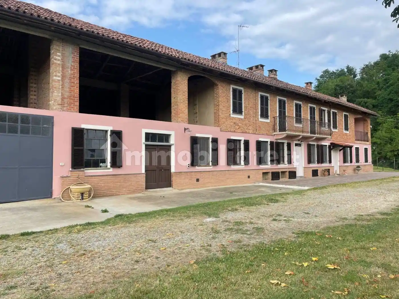 Casale via Don Cesare Martinetti, Castell'Alfero - foto 4