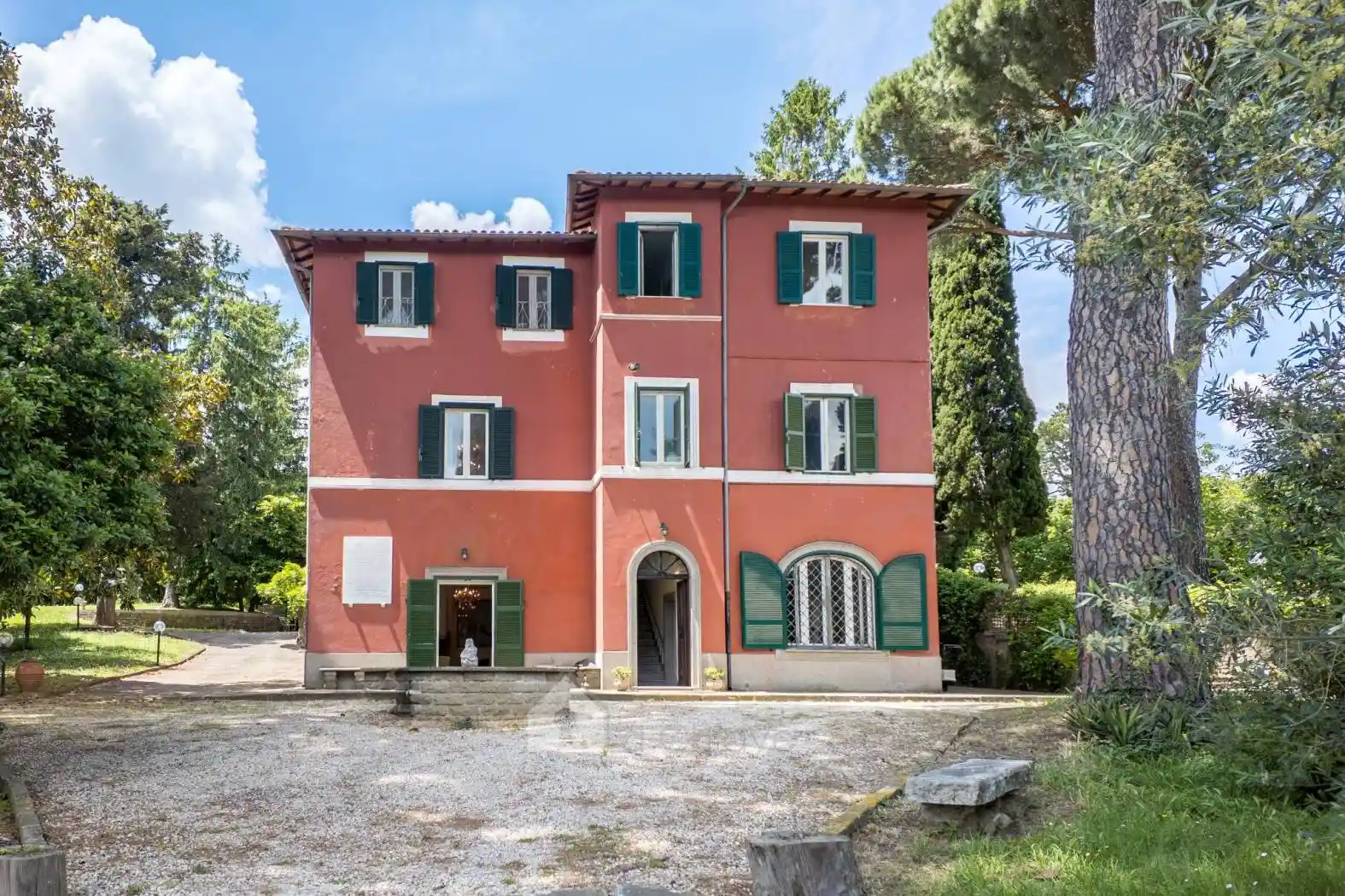 Villa in vendita a Ronciglione