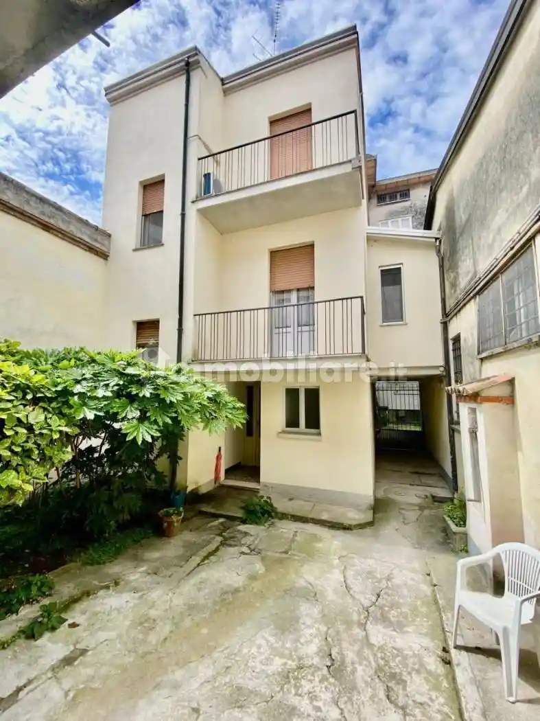 Casa indipendente in vendita a Quistello