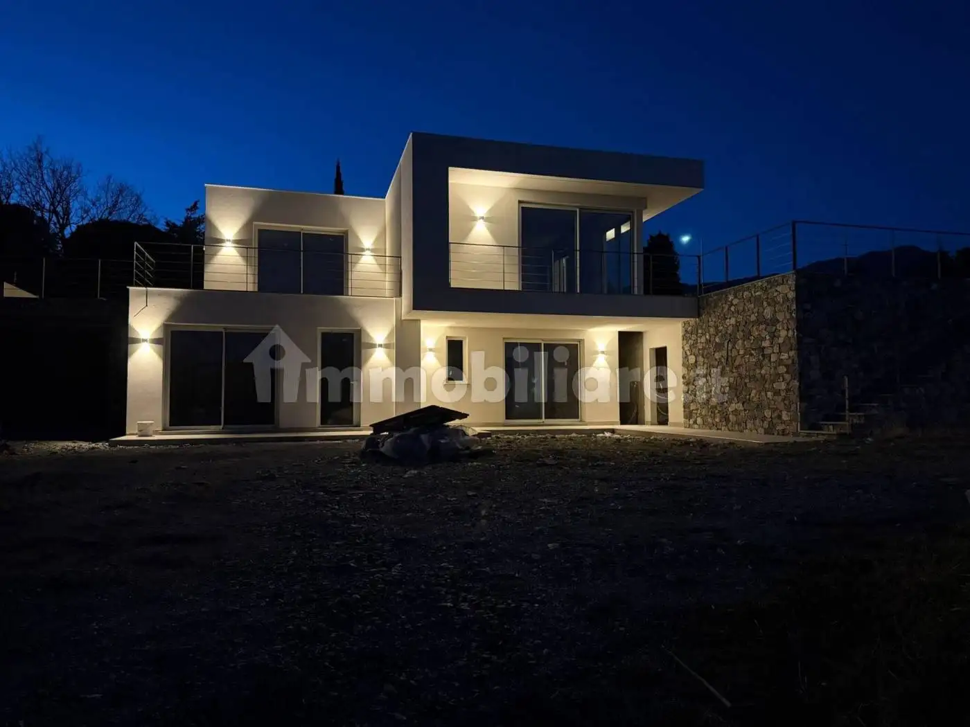 Villa in vendita a Varazze