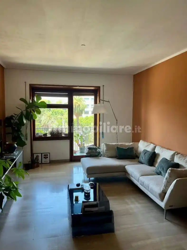 Appartamento in vendita a Palermo