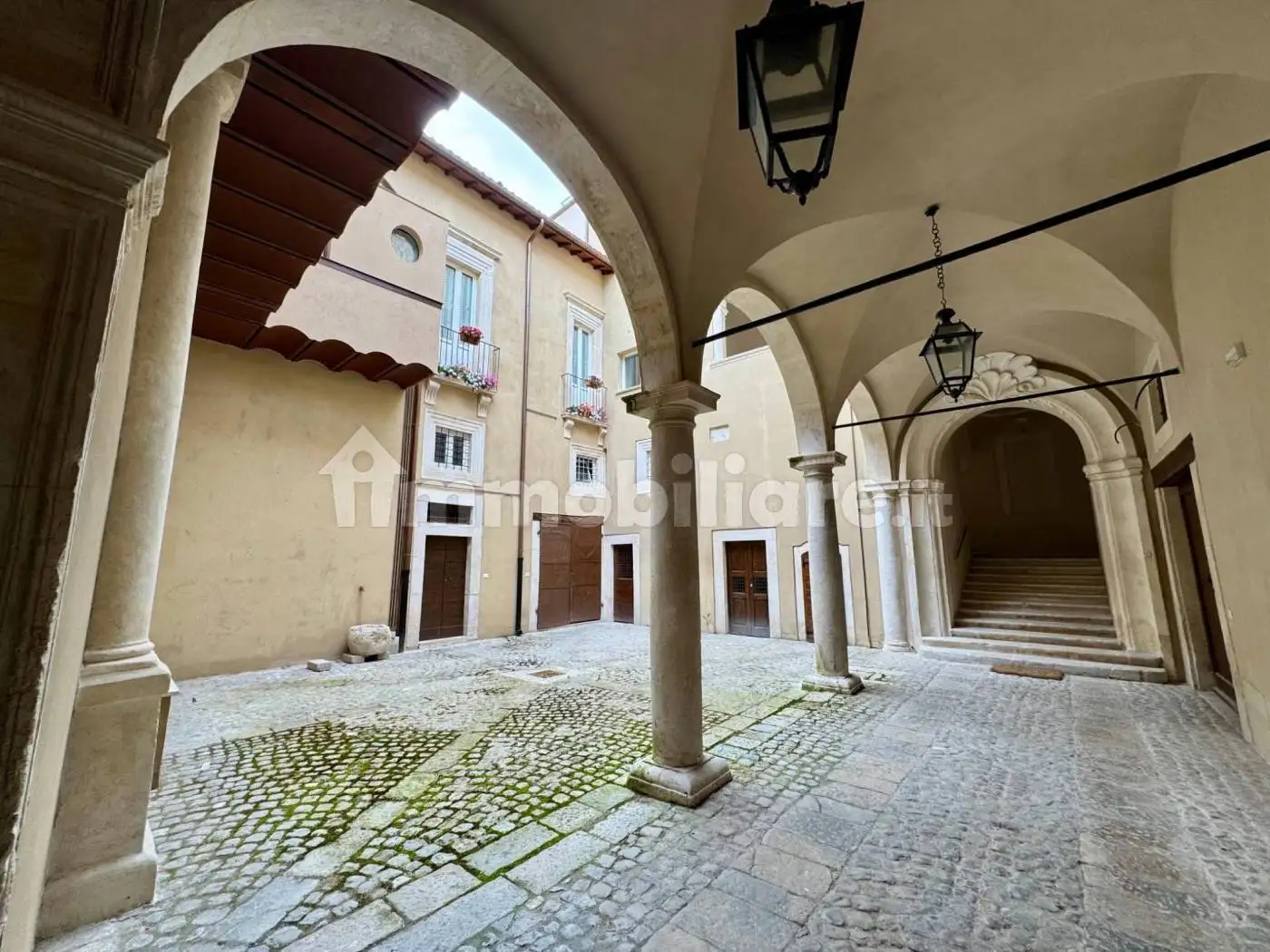 Appartamento in affitto a L'Aquila