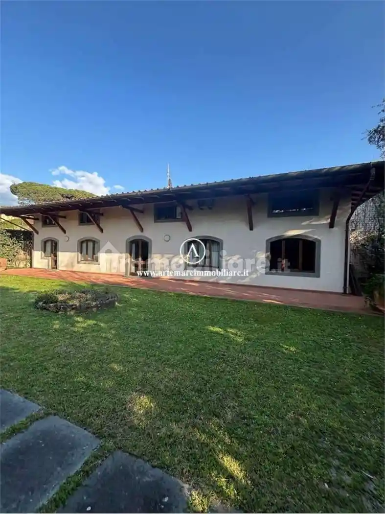 Villa unifamiliare, buono stato, 160 m², Roma Imperiale, Forte dei Marmi - foto 3