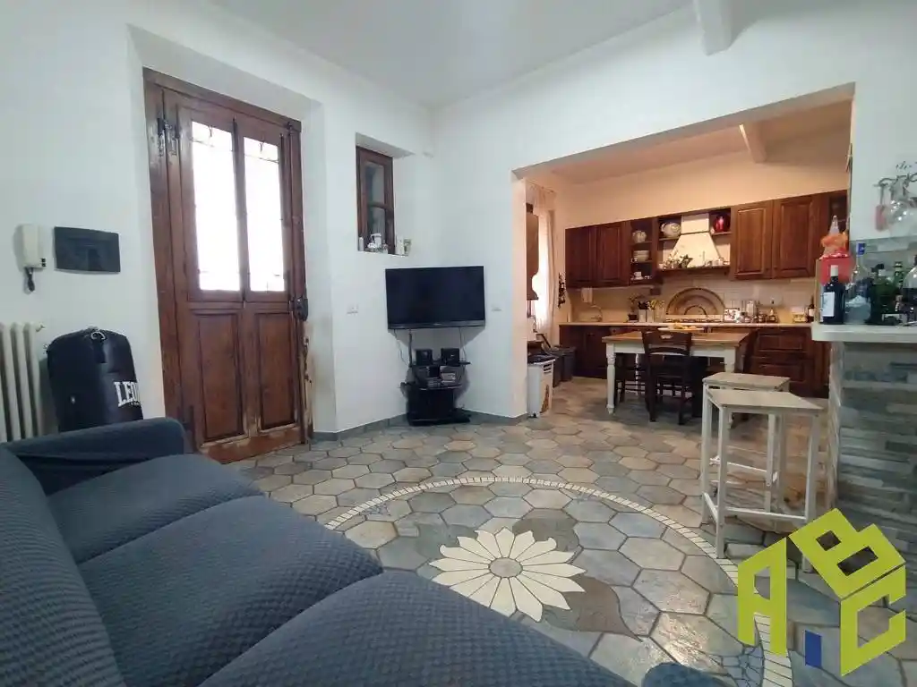 Appartamento in vendita a Rosignano Marittimo