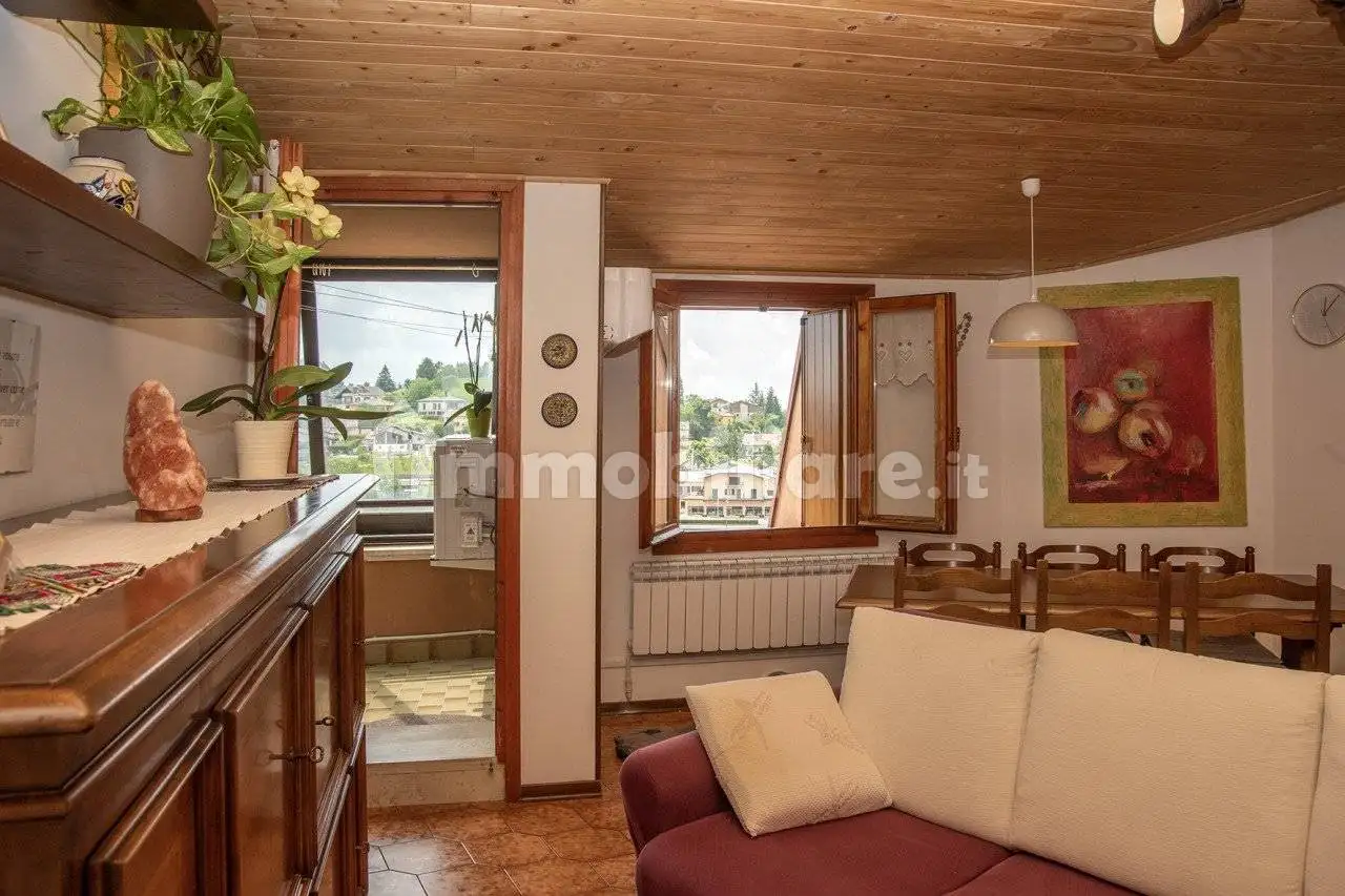 Trilocale piazza Dante Alighieri 2, Centro, Cerro Veronese - foto 2