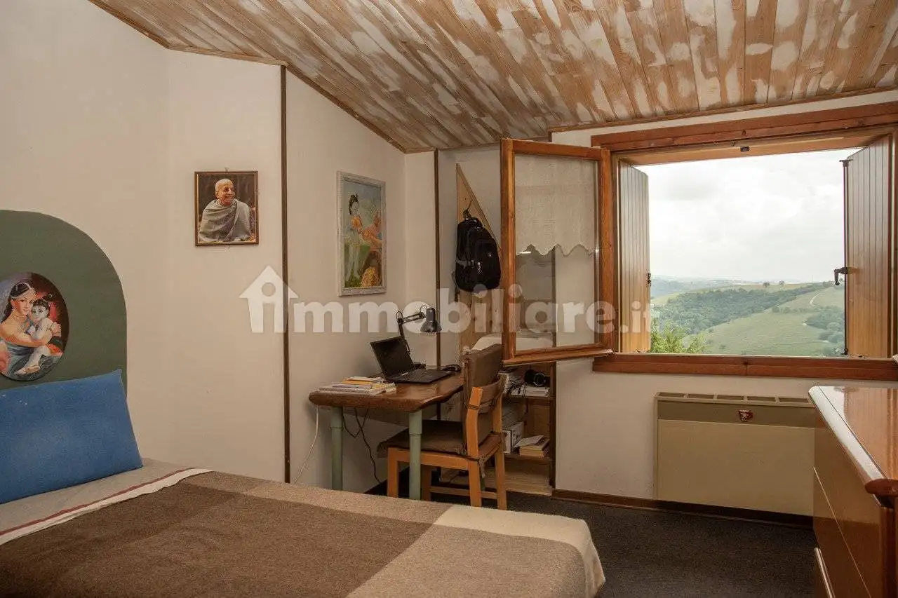 Trilocale piazza Dante Alighieri 2, Centro, Cerro Veronese - foto 5