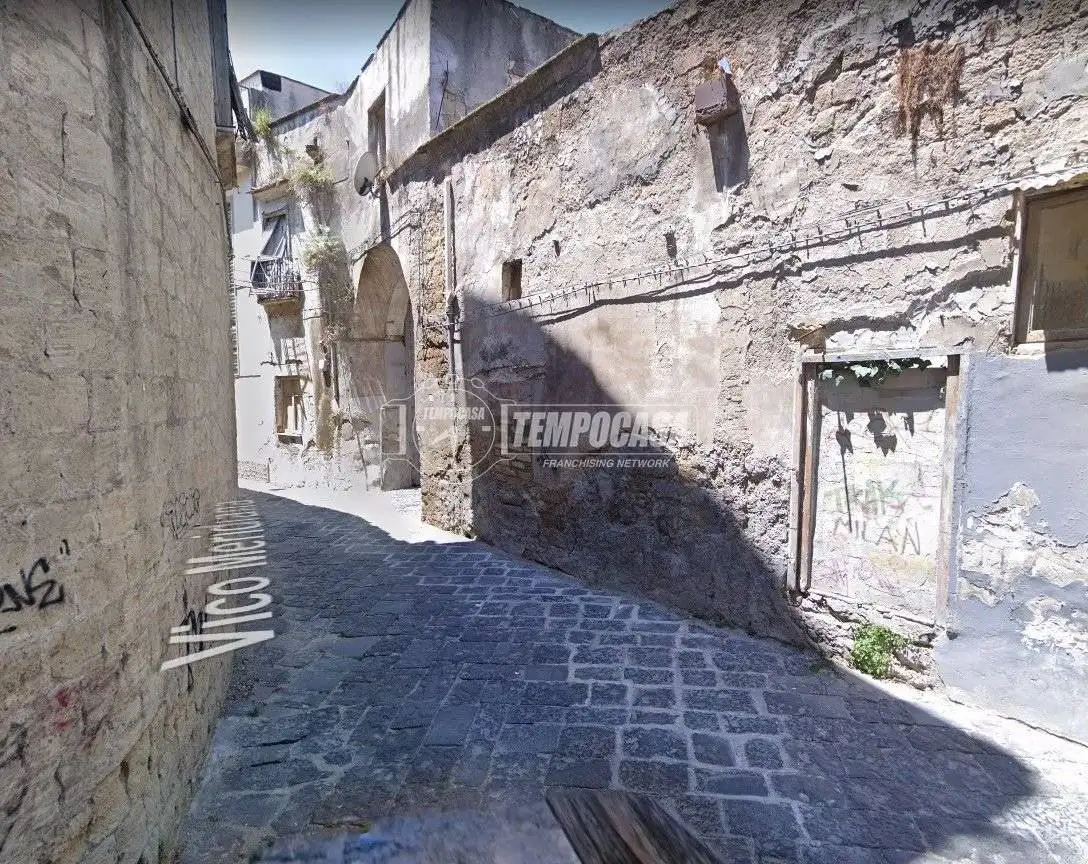 Palazzo - Edificio in vendita a Giugliano in Campania