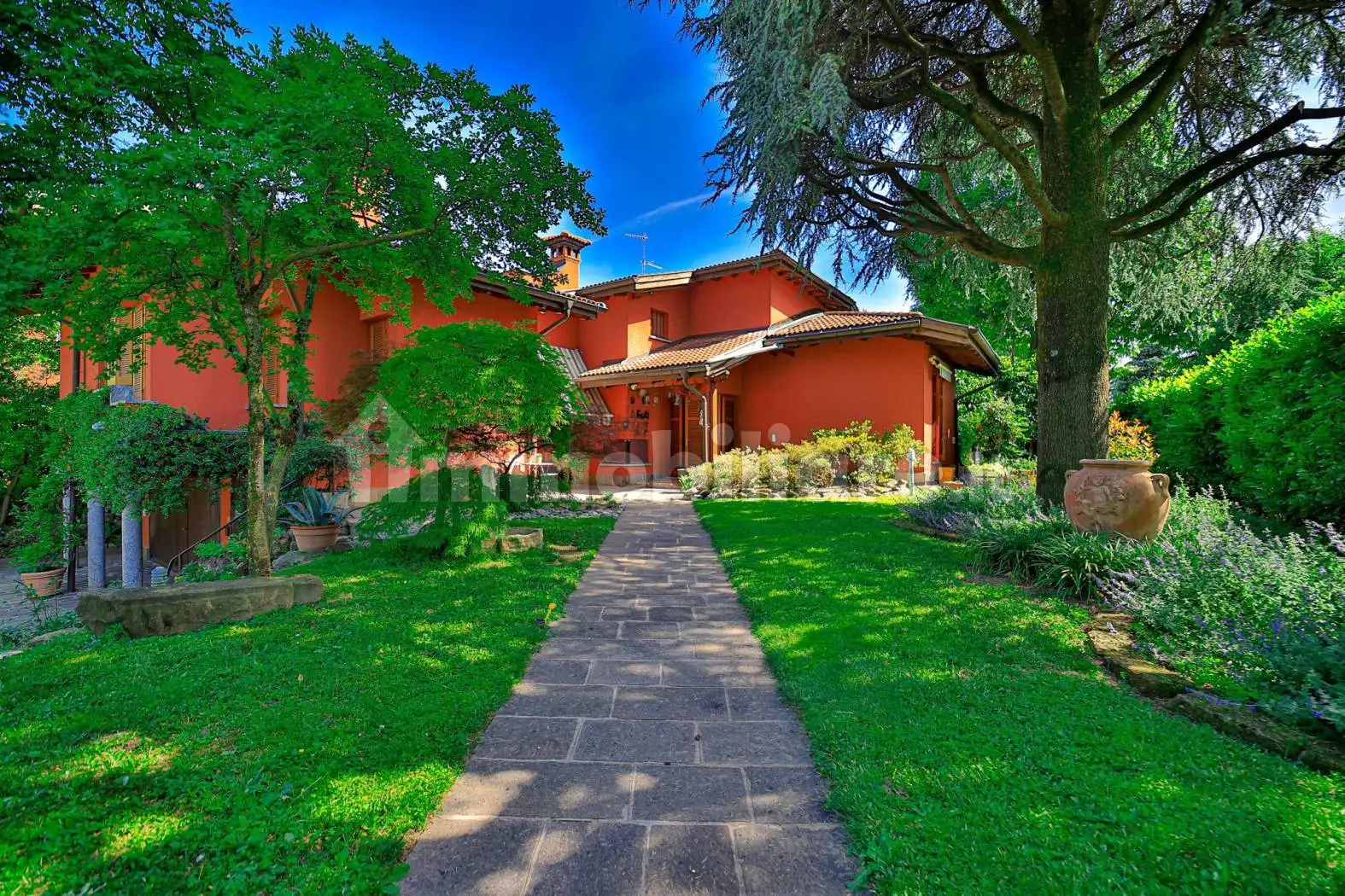 Villa in vendita a Cernusco Lombardone